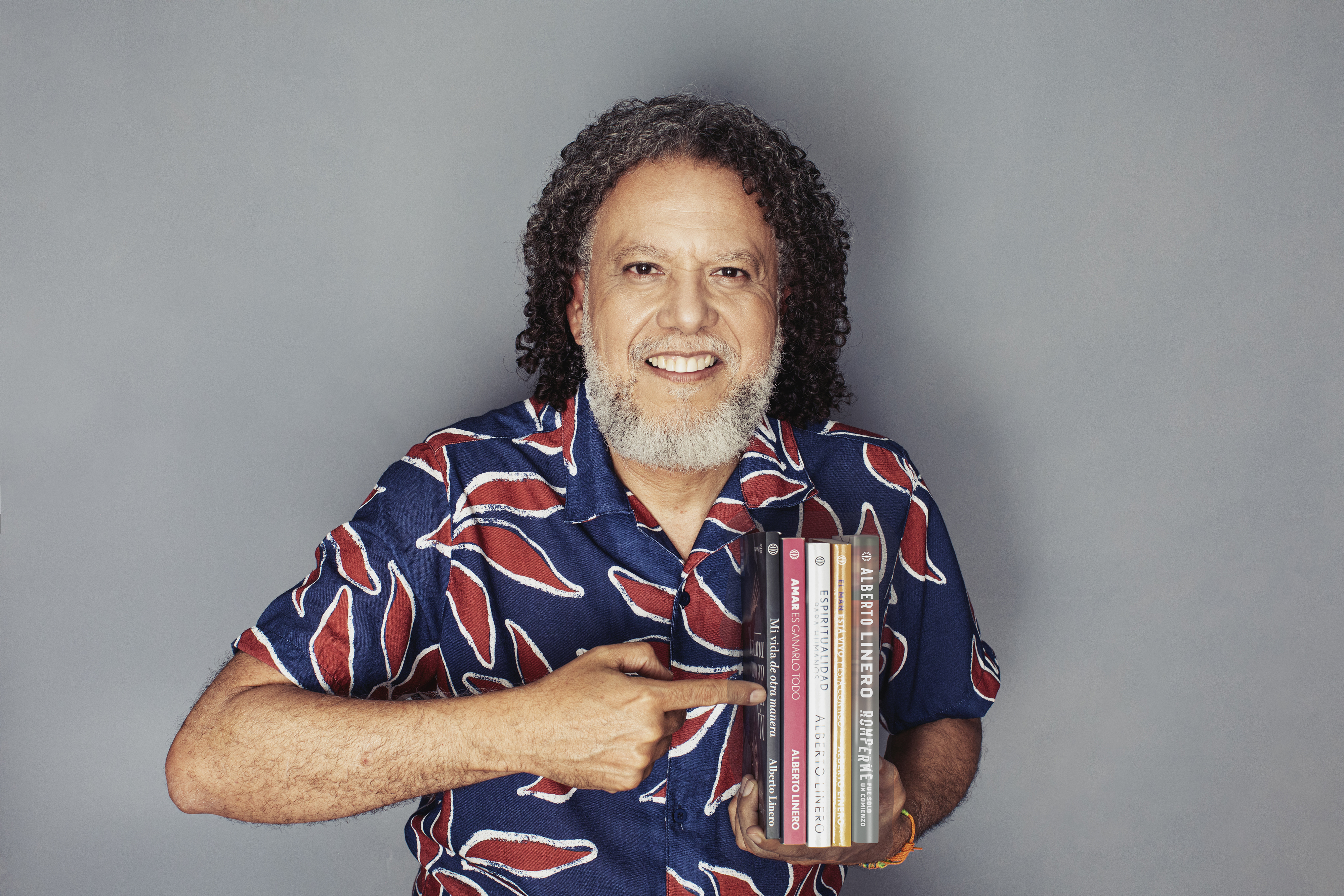 Retrato de Alberto Linero