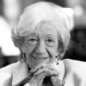 Retrato de  Ana María Matute
