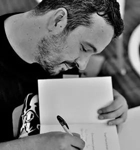 Retrato de Ángel Sanchidrián