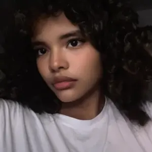 Retrato de Valeria Tous