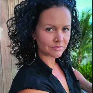 Retrato de Jeanine Cummins