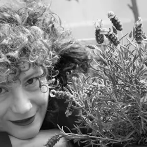 Retrato de Lis Haley