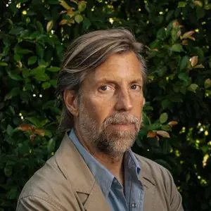 Retrato de James Nestor