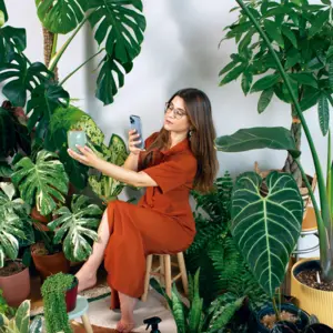 Retrato de  Clara Redondo (@plantitiscronica)