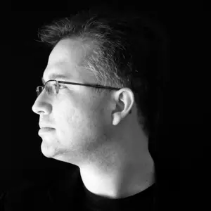 Retrato de Leonardo Valencia