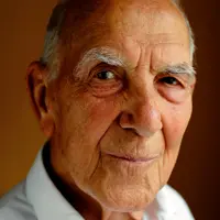 Retrato de  Stéphane Hessel
