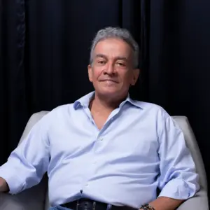 Retrato de  Mario Camacho Prada