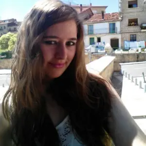 Retrato de  Clara Albori