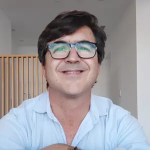 Retrato de  Roberto Míguez