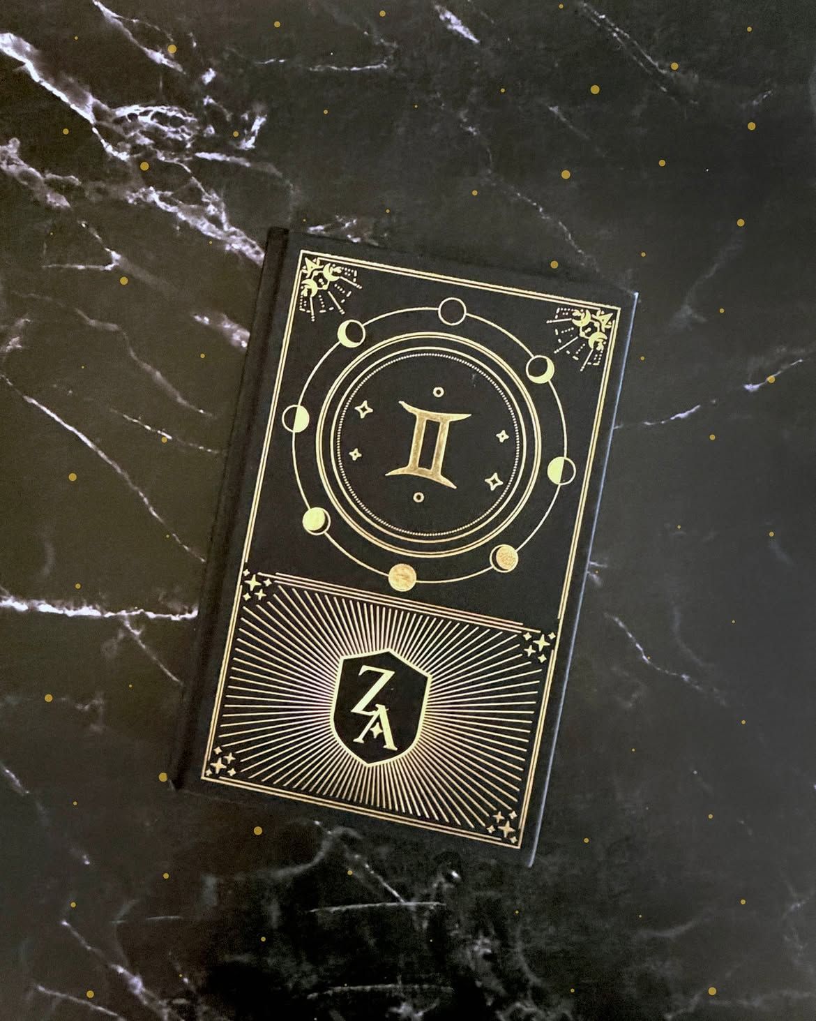 Portada Zodiac Academy 1. El despertar 3