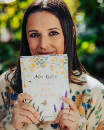 Imagen extra La teoría de los archipiélagos 0