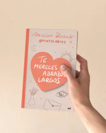 Imagen extra Te mereces abrazos largos 0