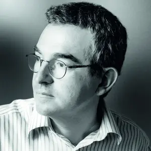 Retrato de  Santiago Posteguillo